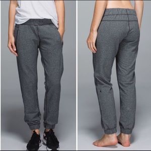 Lululemon Sattva Jogger Pant ll Speckled Black 6